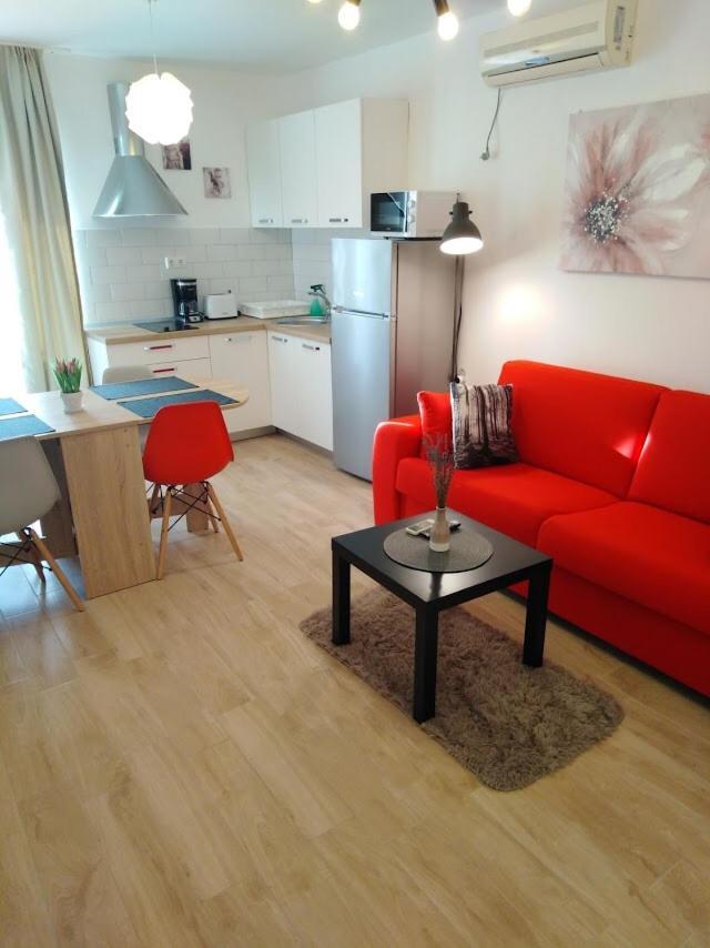 Sunny Day Apartments Tribalj Екстериор снимка